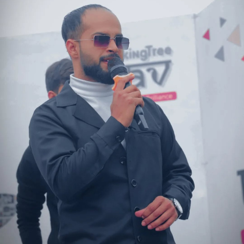 Emcee male Anchor Mohit in agra mathura